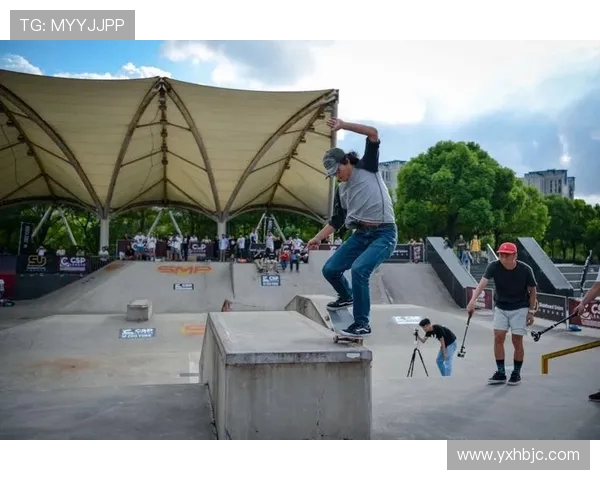 全国街舞大赛特别报道:上海滑板队勇攀高峰的奋斗历程与精彩瞬间 全国街舞大赛特别报道:上海滑板队勇攀高峰的奋斗历程与精彩瞬间