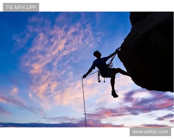 南京极限运动队在攀岩联赛中的精彩表现与节奏分析