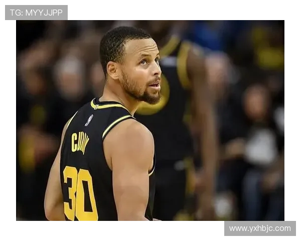 基尔队与卡尔斯鲁队激战正酣谁能在这场较量中笑到最后