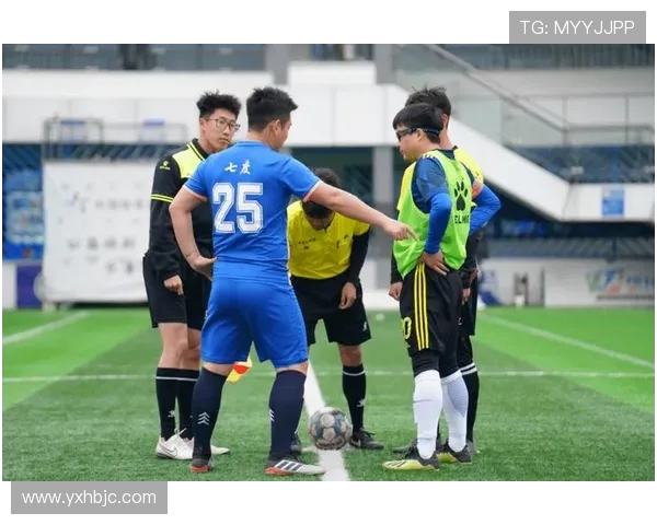 红星队与艾斯维尔队激战正酣谁能在这场对决中笑到最后